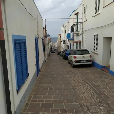 The Courtyard By The Seaside Calasetta